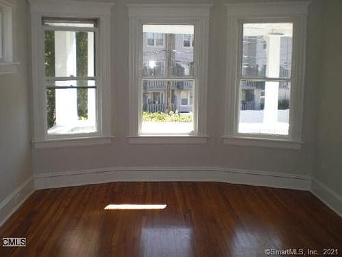 4th image of 113 Beachview Ave