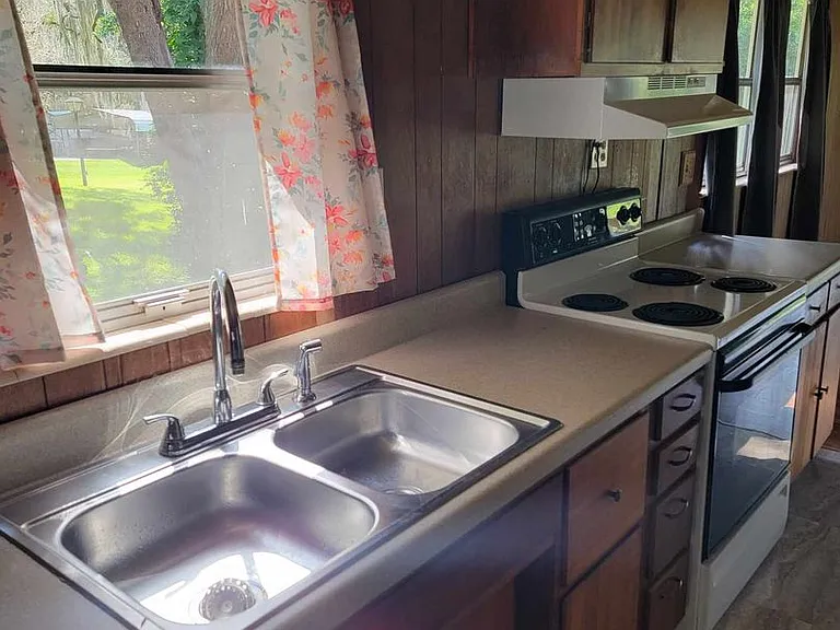 8849 S Lakeshore Dr — Photo 7