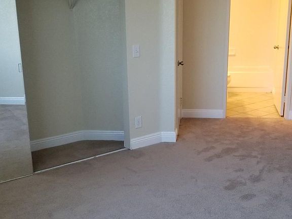 5th image of 3745 Bagley Ave APT 207