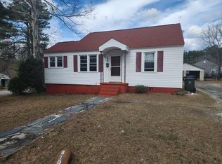 410 Elm St, Aberdeen, NC 28315