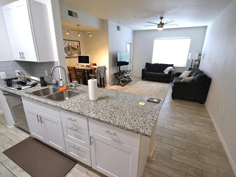 5302 E Van Buren St #1046 — Photo 6