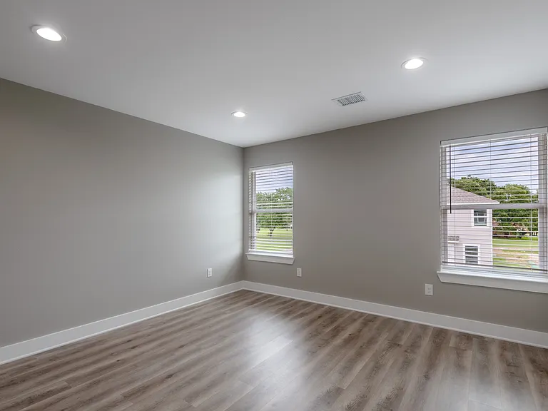 250 N Shady Oaks Dr — Photo 11
