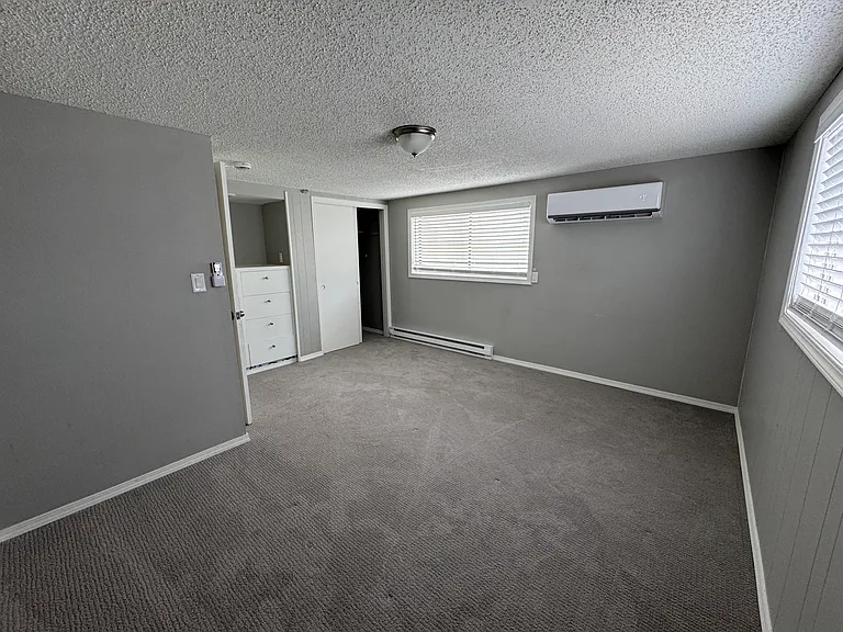 515 15th St NE #2 — Photo 15