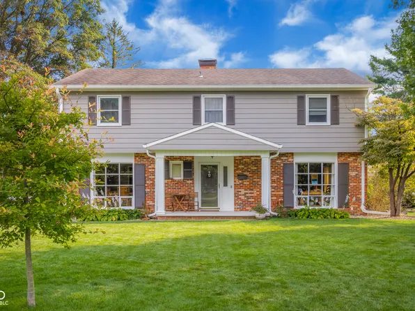 3394 Woodland Pkwy, Columbus, IN 47203