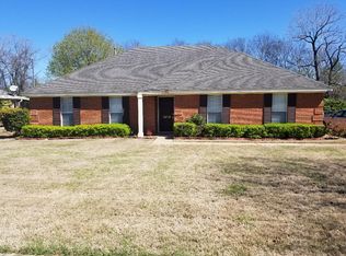 1829 Llanfair Rd, Montgomery, AL 36106