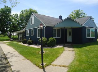 2760 E Vermontville Hwy, Charlotte, MI 48813
