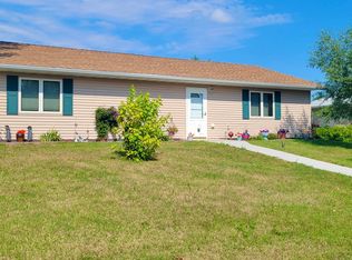 505 11th St NW, Devils Lake, ND 58301