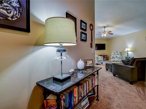 5th image of 10416 Salisbury St