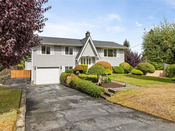 3550 Country Club Dr, Nanaimo, BC V9T 1T9