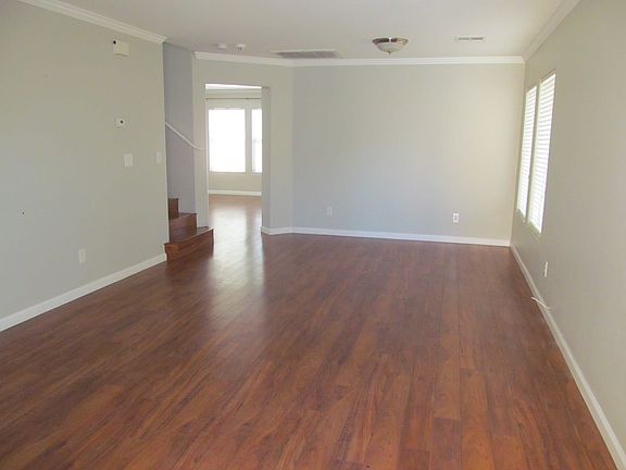4th image of 8336 Brilliant Ruby Ct