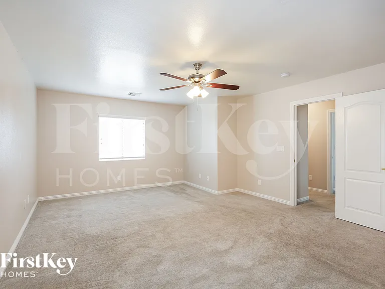 705 Picasso Picture Ct — Photo 11