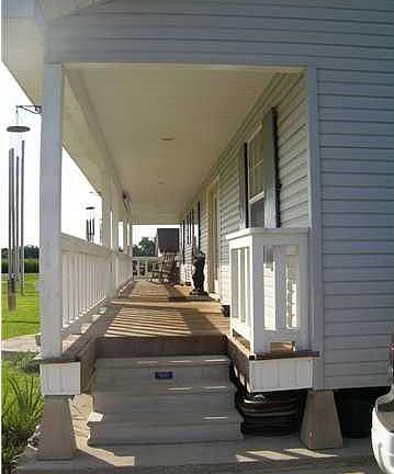 5th image of 1015 Margarite Dr