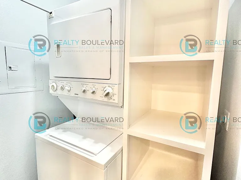 7680 Bluestone Dr #383 — Photo 11