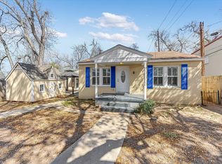 318 NW Loop 230, Smithville, TX 78957