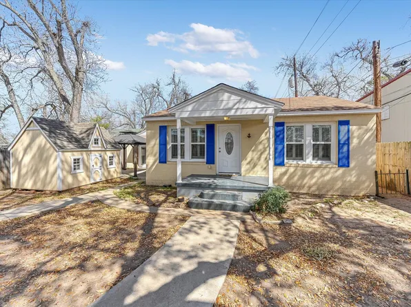 318 NW Loop 230, Smithville, TX 78957