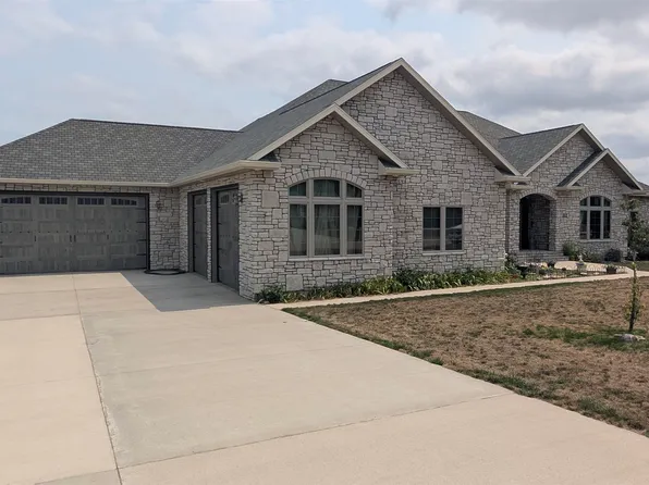 102 Pine St, Springfield, SD 57062