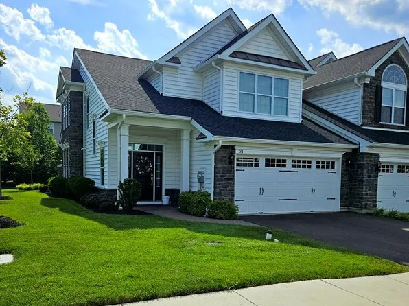 31 Fern Dr, Yardley, PA 19067