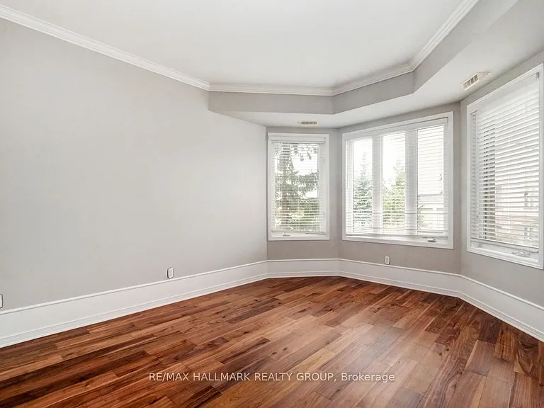 50 Briargate Point #4 — Photo 13