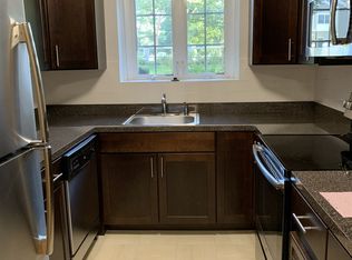 120 Worthen Rd, Lexington, MA 02420