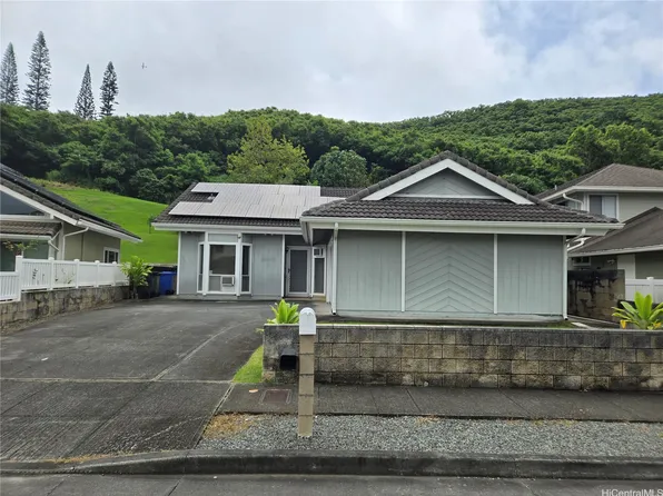 1595 Kanapuu Dr, Kailua, HI 96734