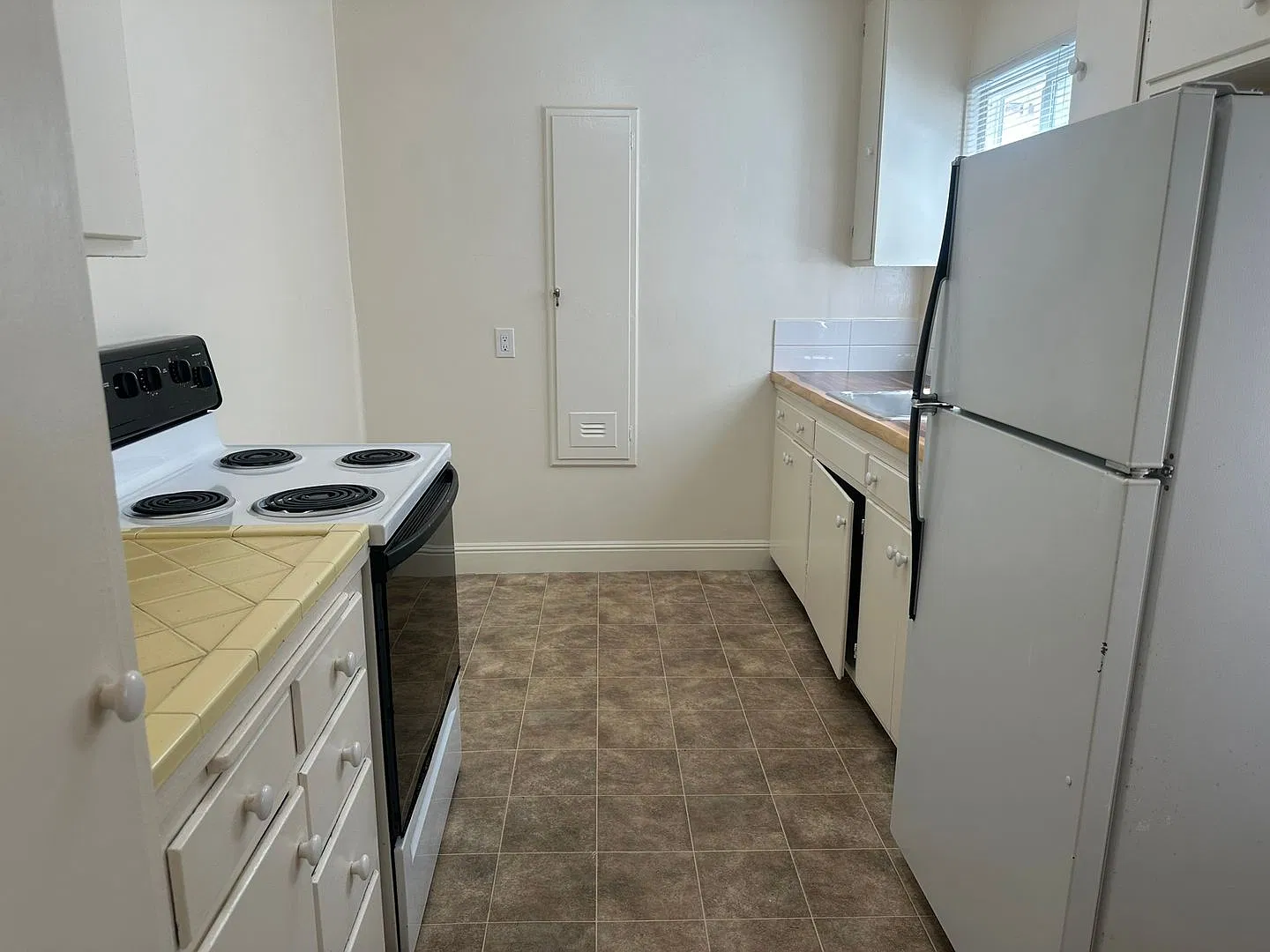 774 Monterey Blvd Unit 2 - Main Image