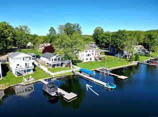 112 Shore Dr, Winsted, CT 06098