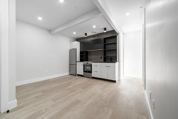 Rented by STY Management LLC | media 3