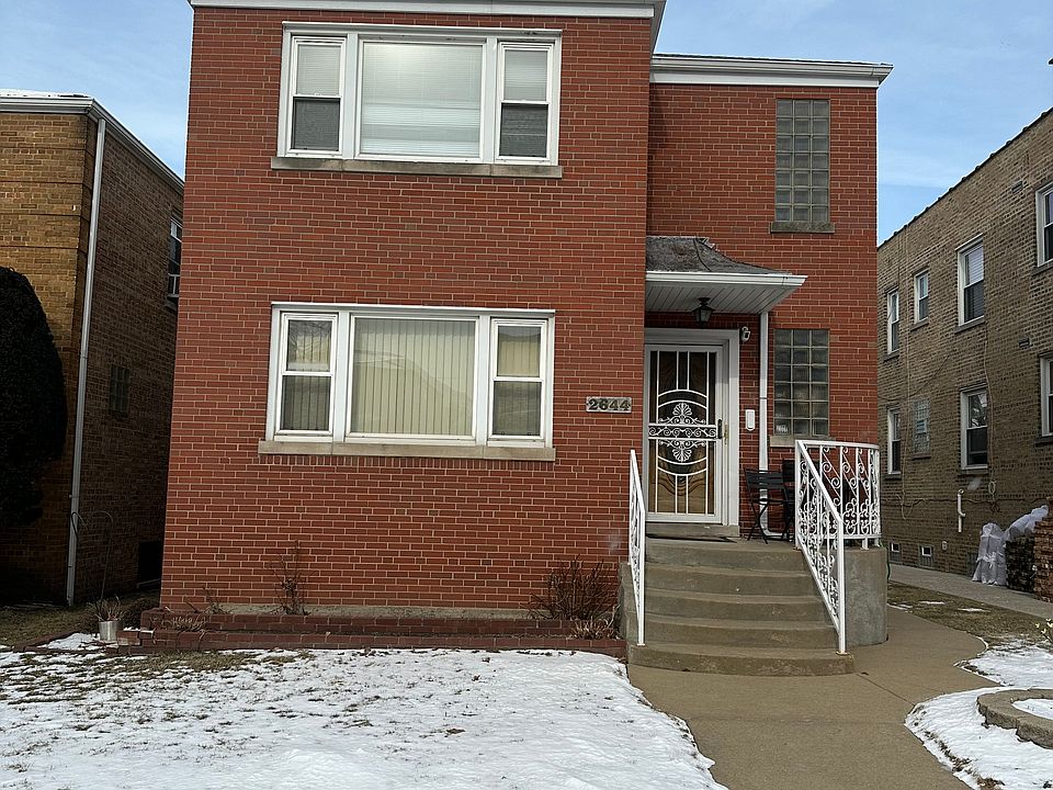 1st image of 2644 W Balmoral Ave #1
