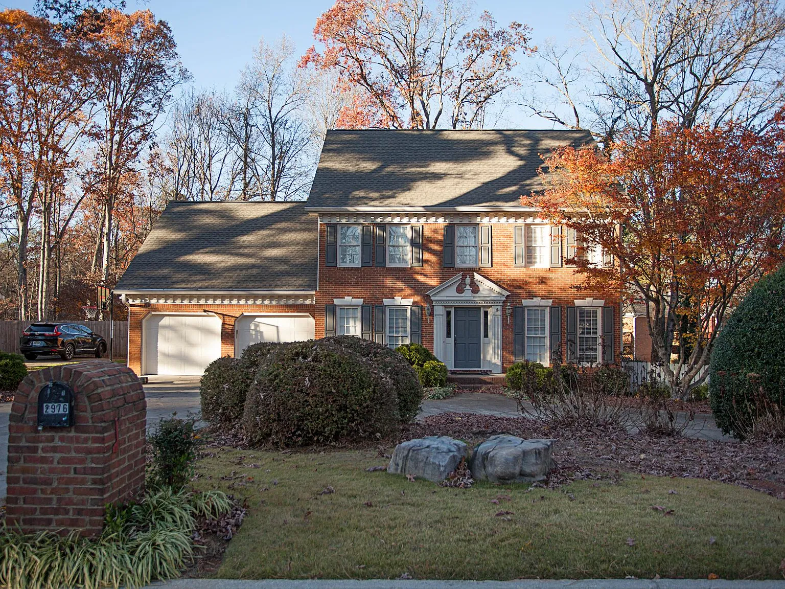 5 bed, 3450 sqft, $3,600 — Photo 3