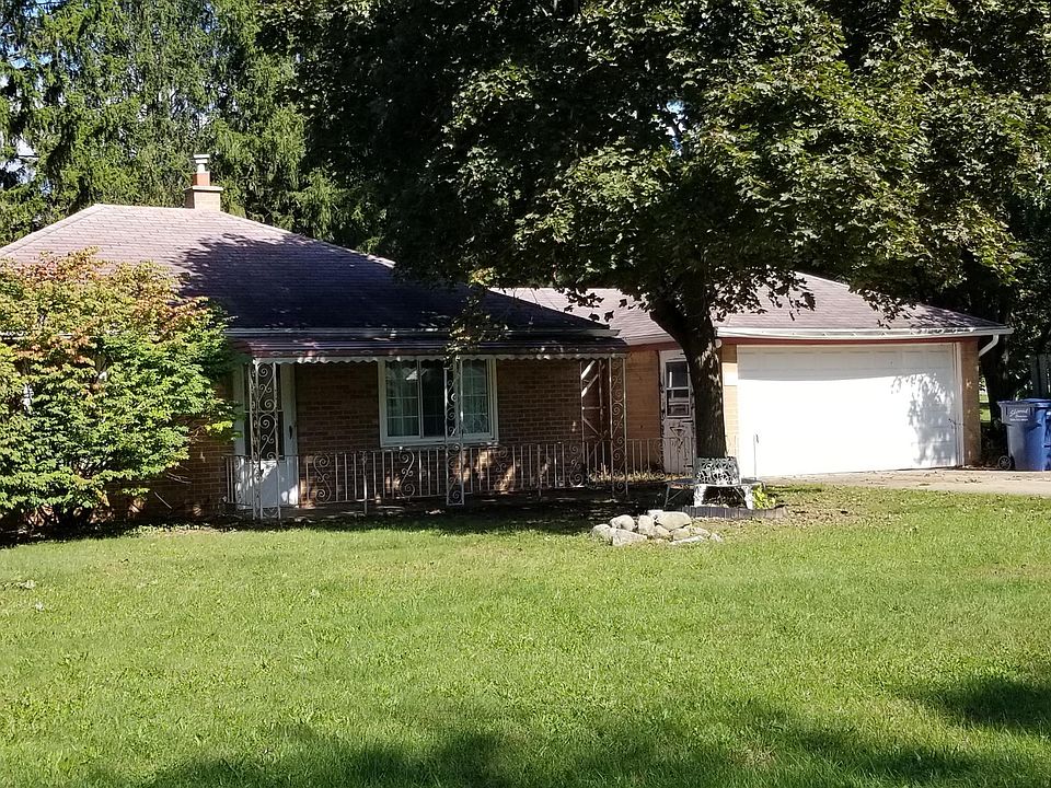 1st image of 110 Quail St