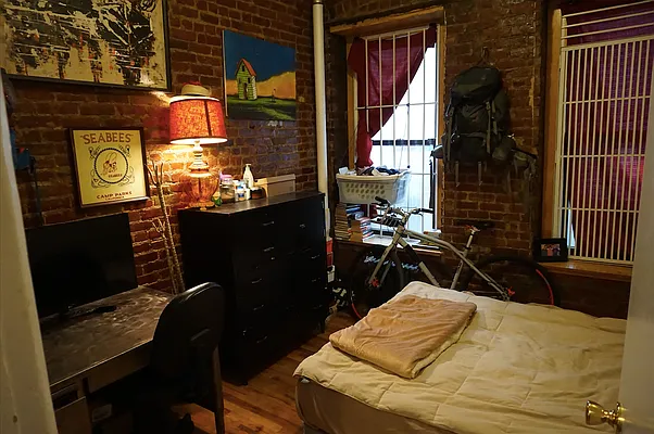 Rented by The Downtown LLC | media 20