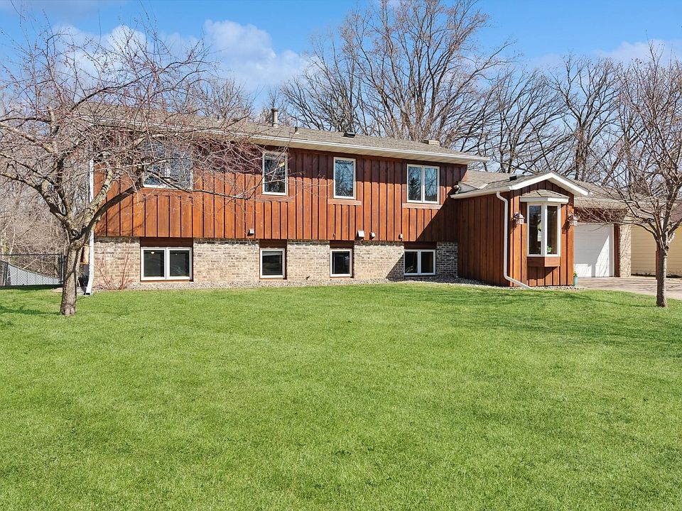 1st image of 2614 Edgewood Ct