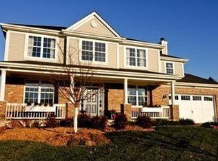 436 Wentworth Cir, Cary, IL 60013