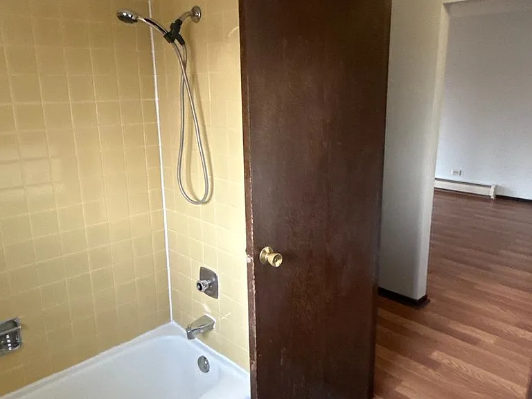 14723 Kilpatrick Ave — Photo 9