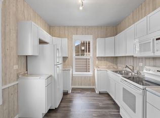 1542 North St, Racine, WI 53402