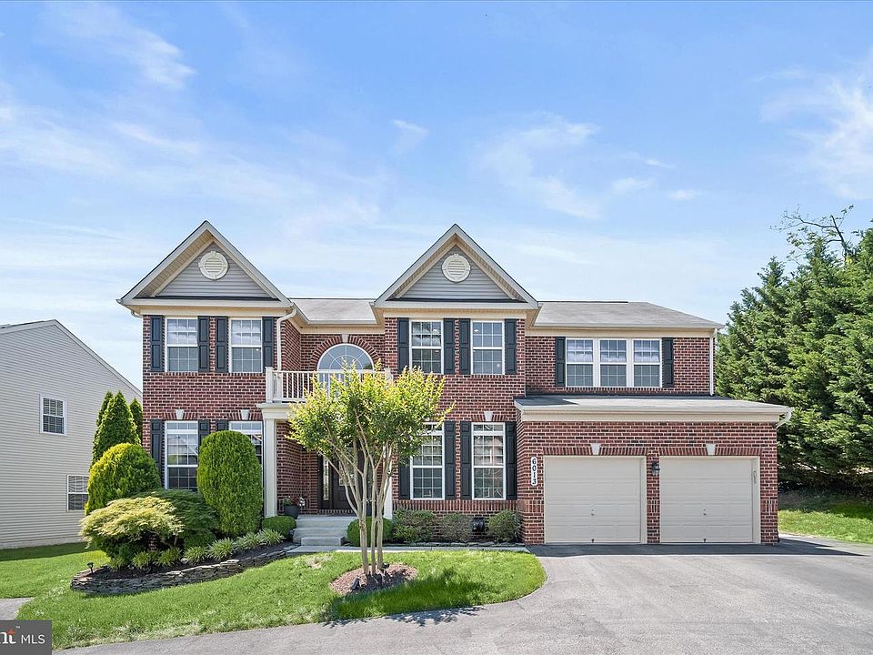 1st image of 6013 Mary Ann Ln