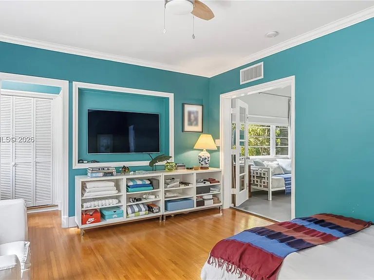 4805 Cherokee Ave — Photo 16
