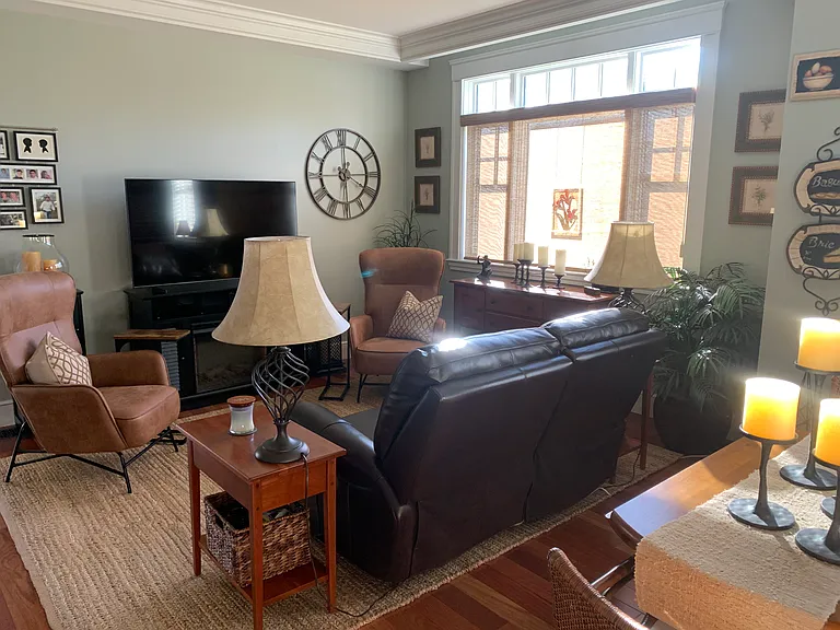 8 Rodrigues Estate Dr — Photo 3