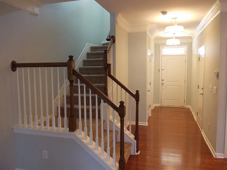 9525 Burford Ln NW — Photo 9