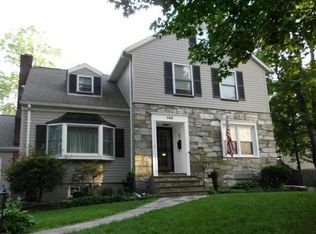 388 Minute Arms Rd, Union, NJ 07083