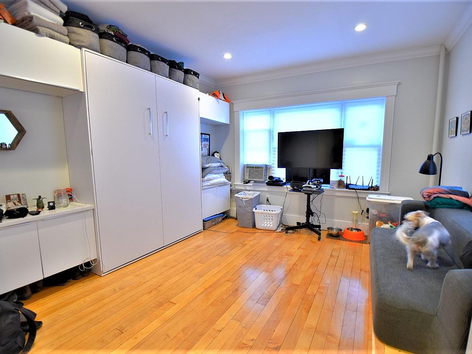 2nd image of 1925 Massachusetts Ave APT 2