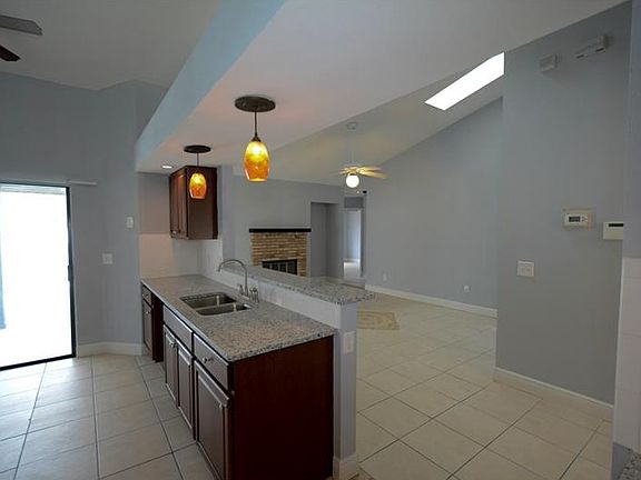 5th image of 5319 Goldenwood Dr