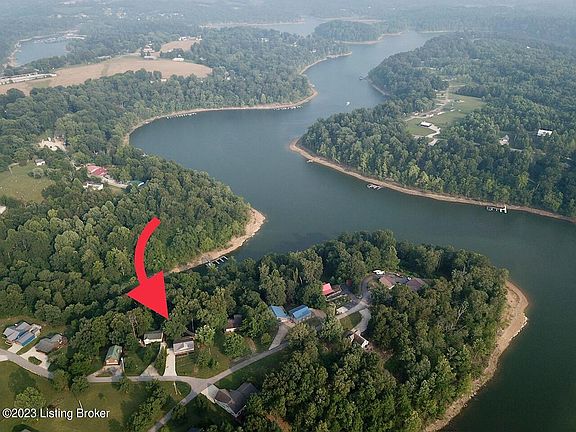 2nd image of 24 Sherwood Ln