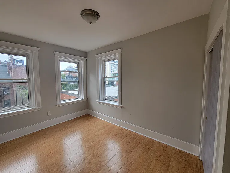 70 Joy St #13 — Photo 19