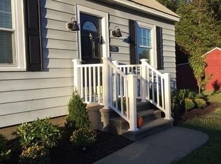 25 Cedar St, Greenfield, MA 01301