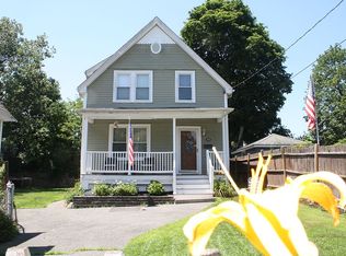 32 Gardiner St, Lynn, MA 01905