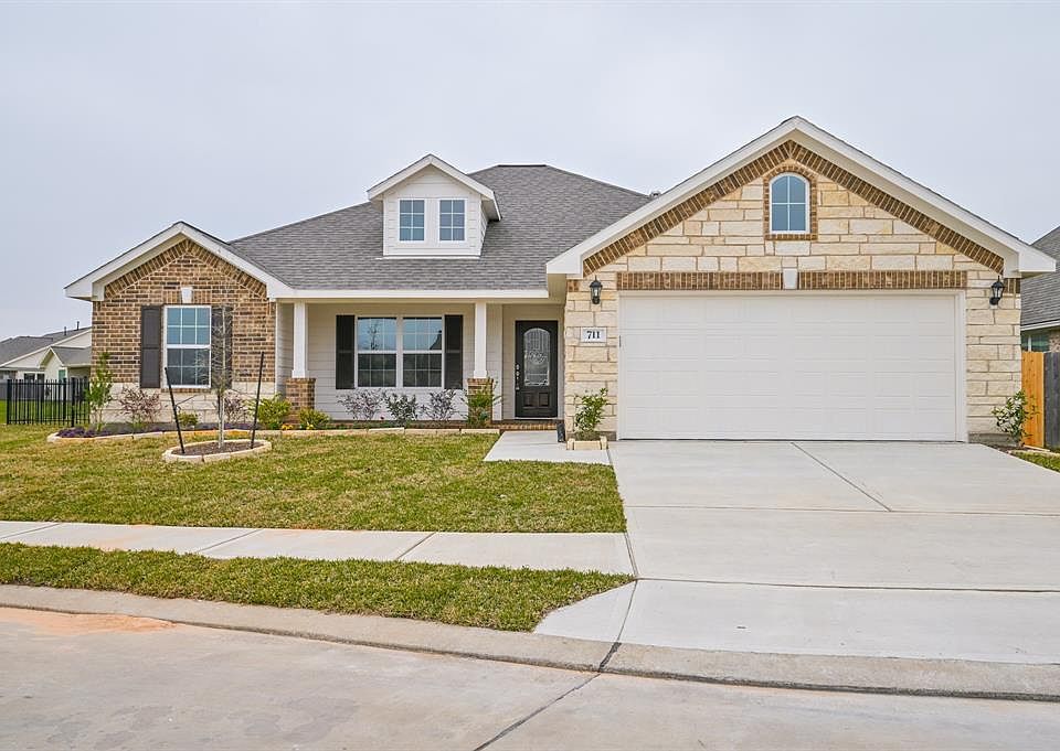 1st image of 711 Buttercup Ct
