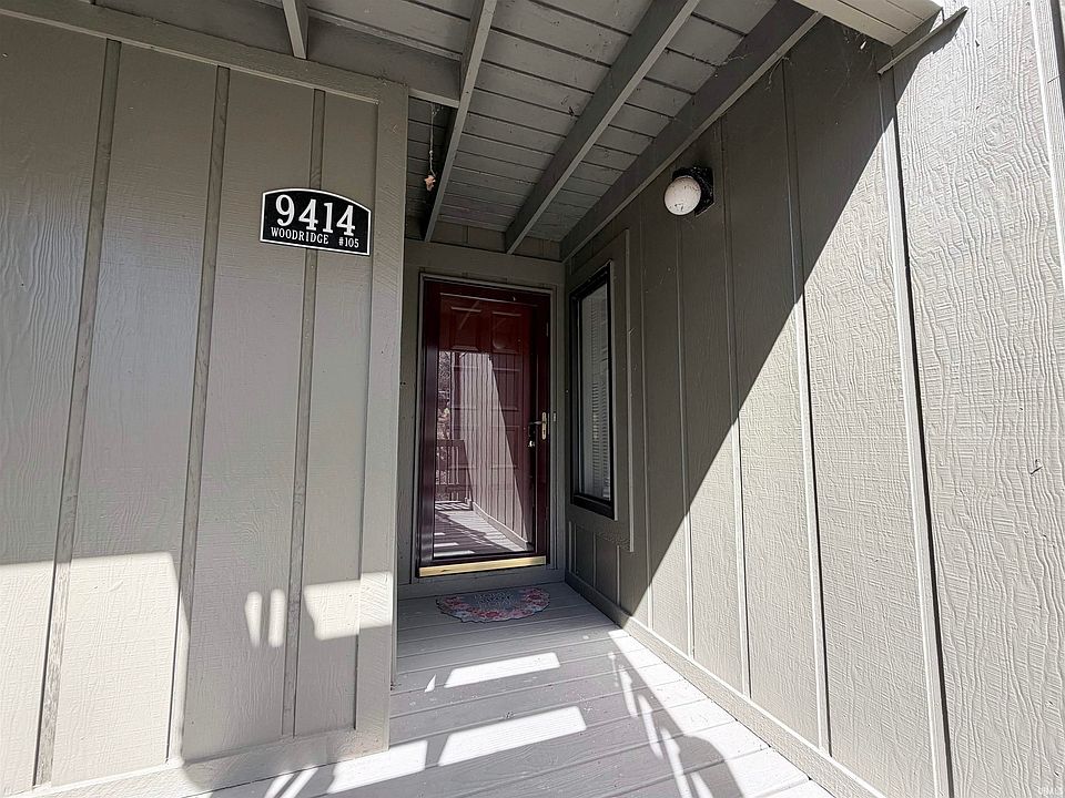 1st image of 9414 S Lake Ridge Dr #105