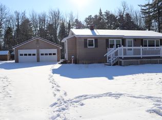 215 Main Rd, Eddington, ME 04428