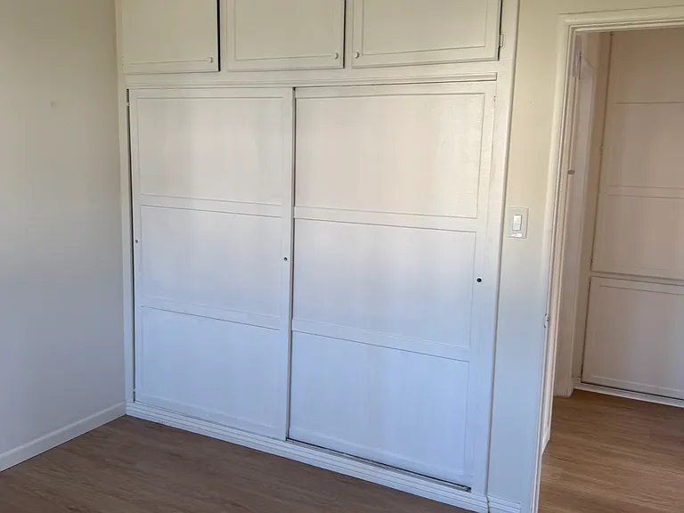811 S Glenoaks Blvd #M — Photo 8